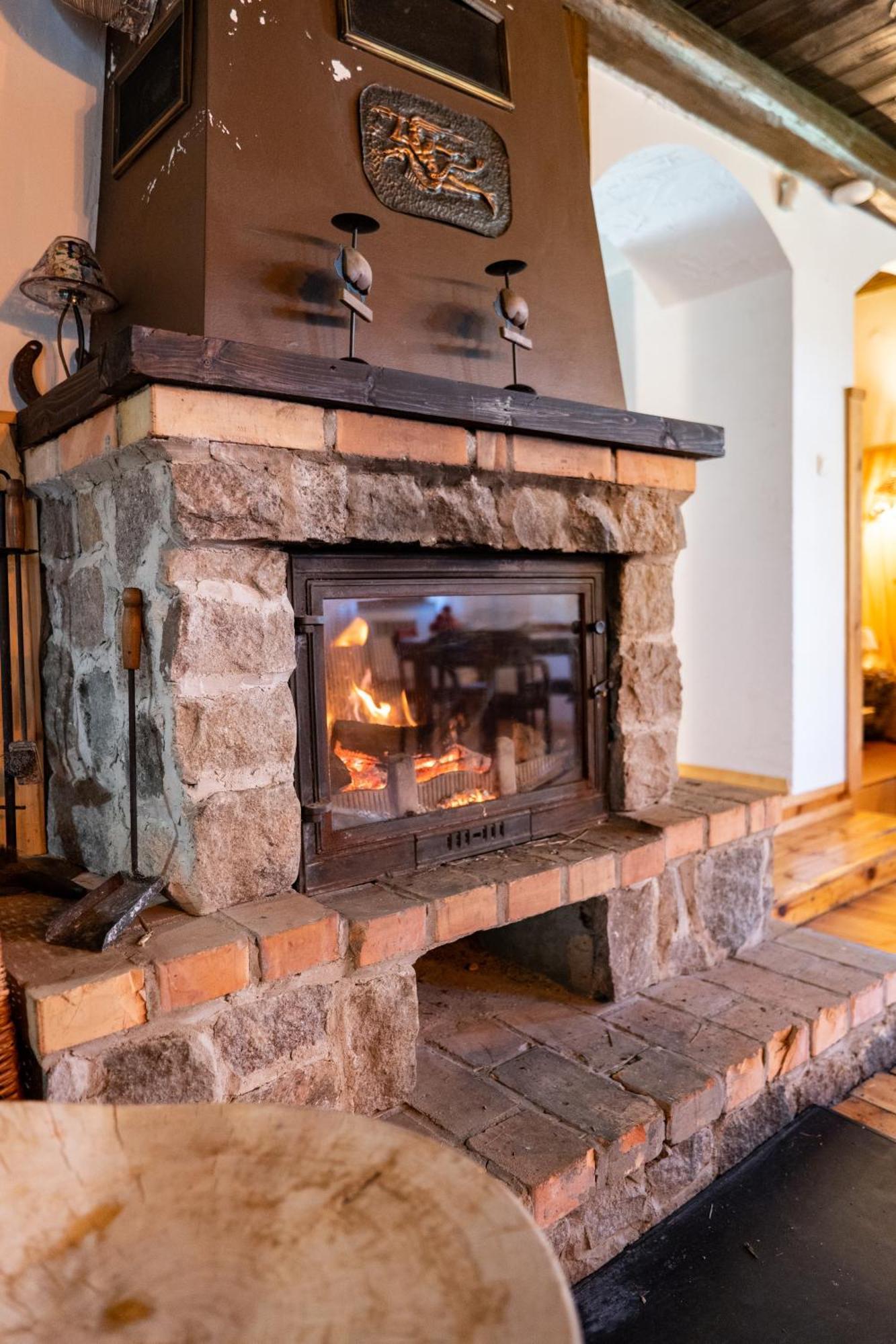 Dom Pod Klonem Na Kaszubach Villa คอชเชียซือนา ภายนอก รูปภาพ