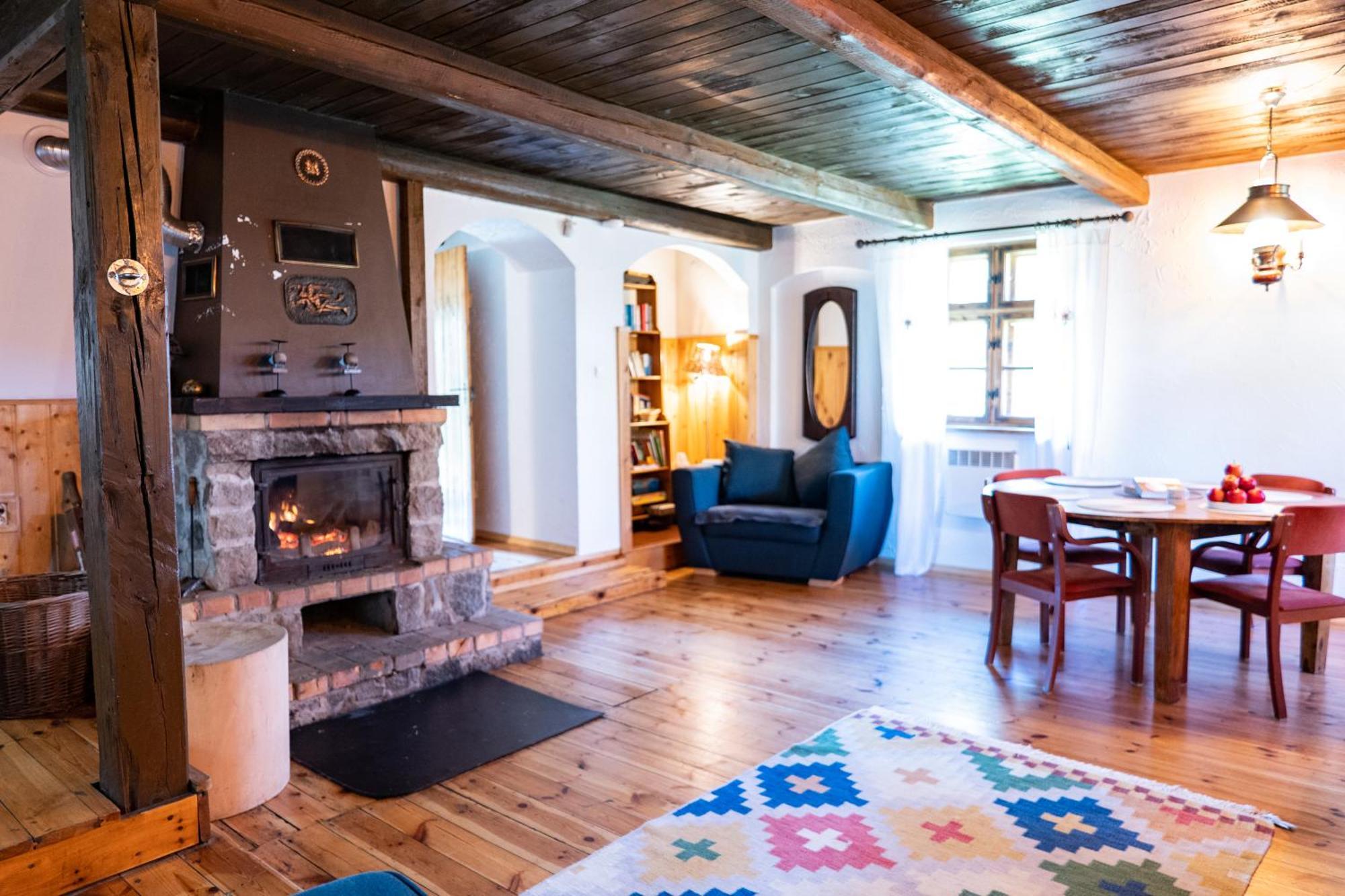 Dom Pod Klonem Na Kaszubach Villa คอชเชียซือนา ภายนอก รูปภาพ