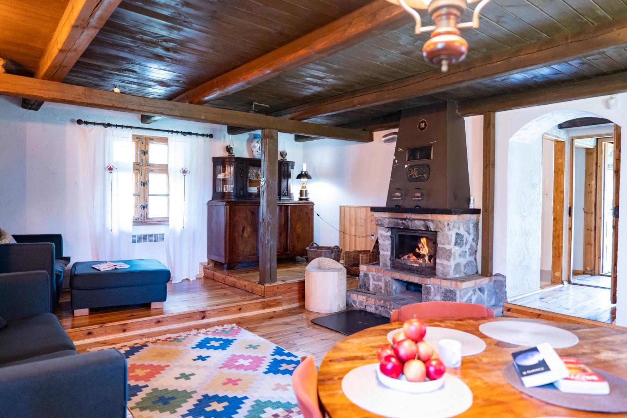 Dom Pod Klonem Na Kaszubach Villa คอชเชียซือนา ภายนอก รูปภาพ