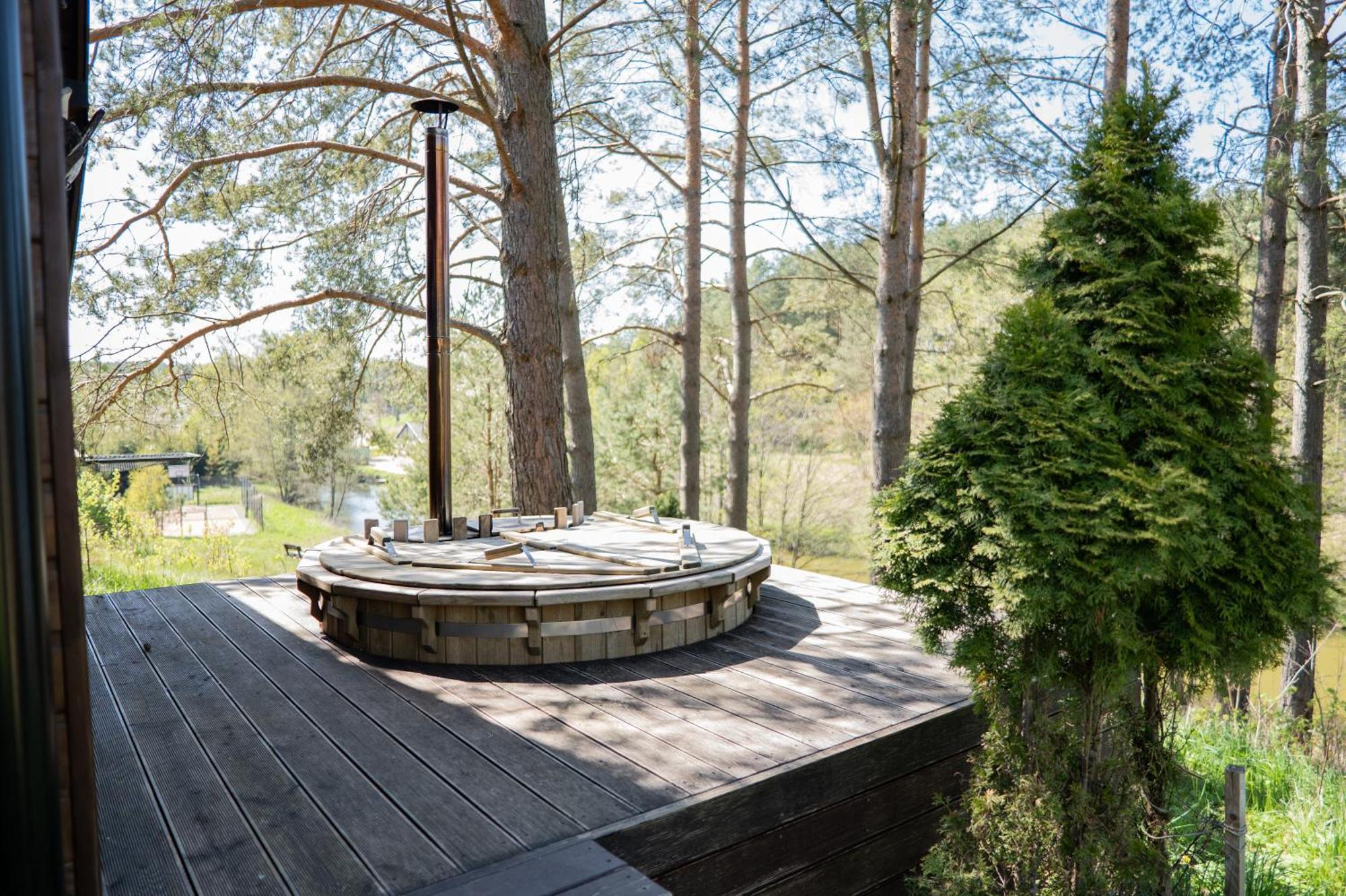Dom Pod Klonem Na Kaszubach Villa คอชเชียซือนา ภายนอก รูปภาพ