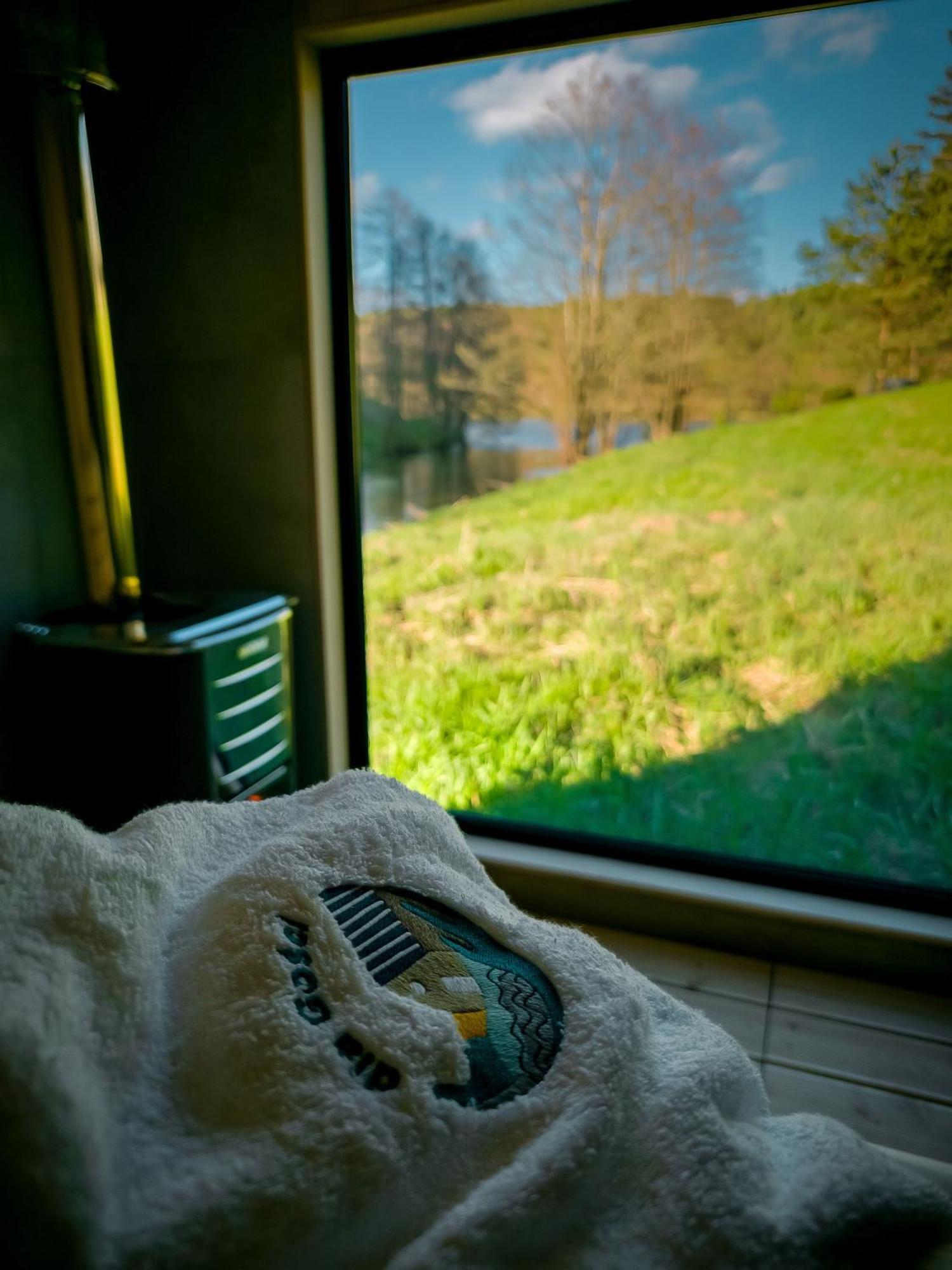 Dom Pod Klonem Na Kaszubach Villa คอชเชียซือนา ภายนอก รูปภาพ