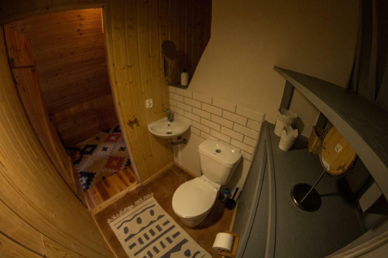 Dom Pod Klonem Na Kaszubach Villa คอชเชียซือนา ภายนอก รูปภาพ